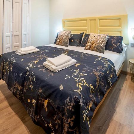 2 Bedrooms 1.5 Bathrooms Furnished - Justicia - Refurbished - Mintystay Madrid Exterior photo